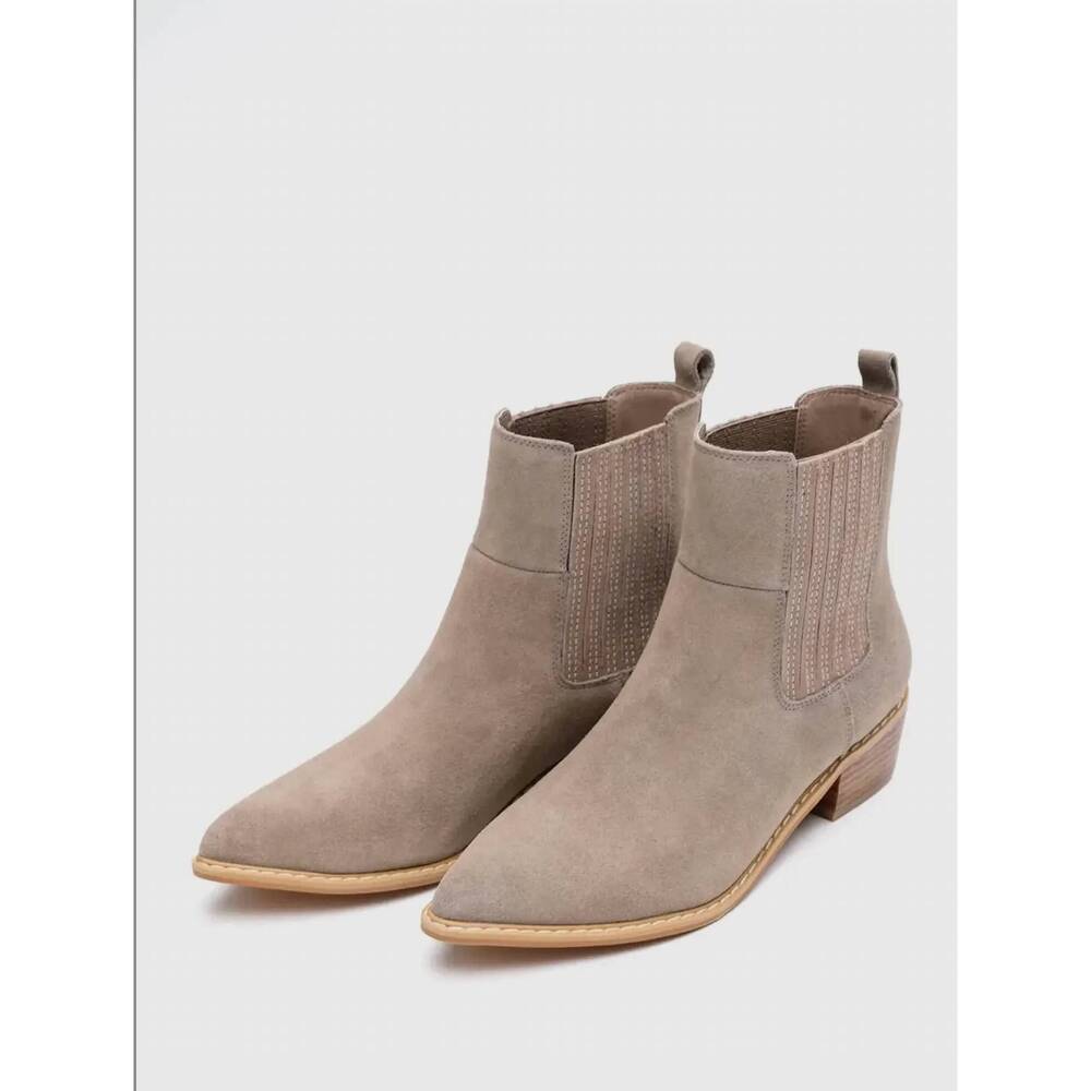 NEW NAUGHTY MONKEY women's leonora suede boots in taupe